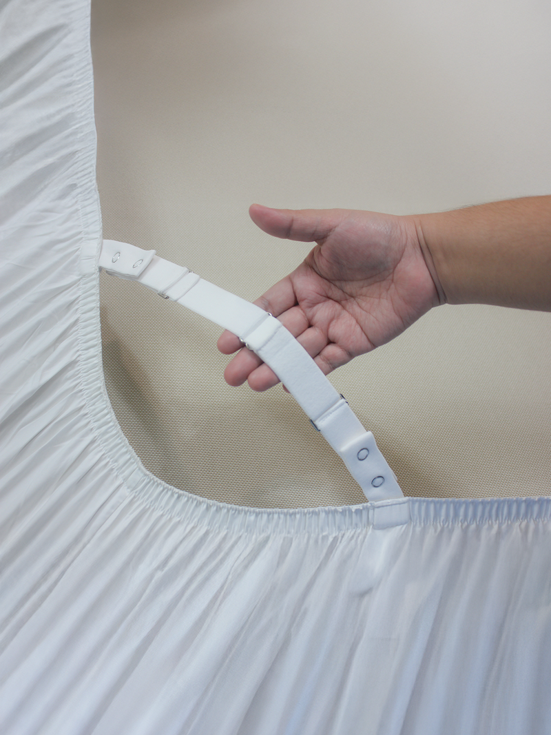 Cool Bamboo Snap On Split King Sheet Set: adjusting a Snap On corner strap