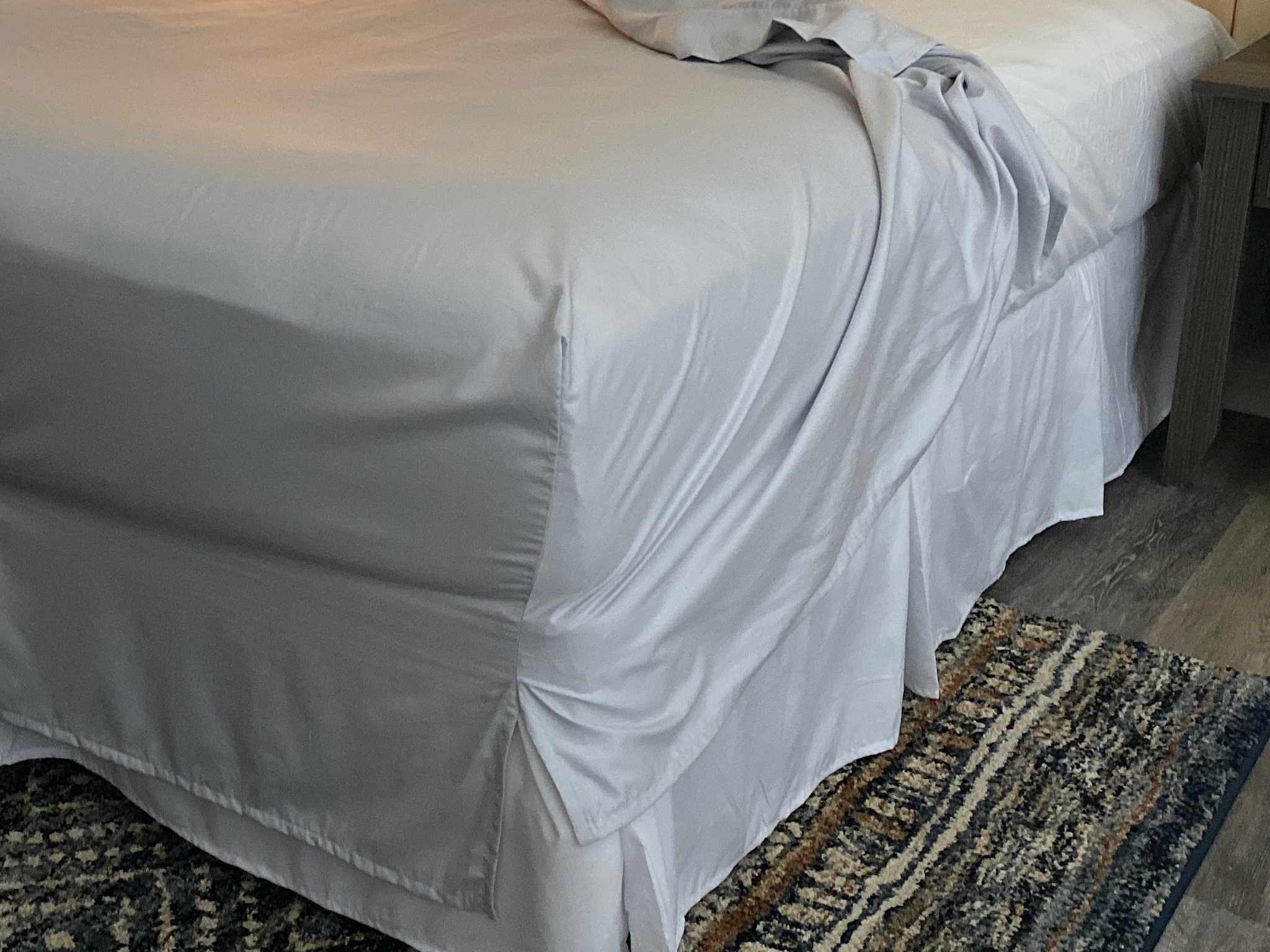 Luxe Easy On Flat Sheet One Bed